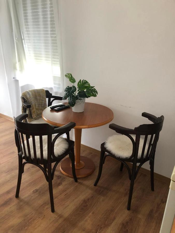 Borbely Apartman 瑙吉考尼饶 外观 照片